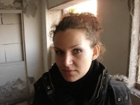 Переводчик Юлия